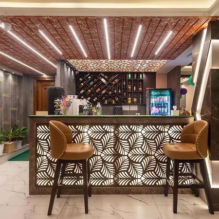Airport Diana Hotel Kathmandu Exterior photo