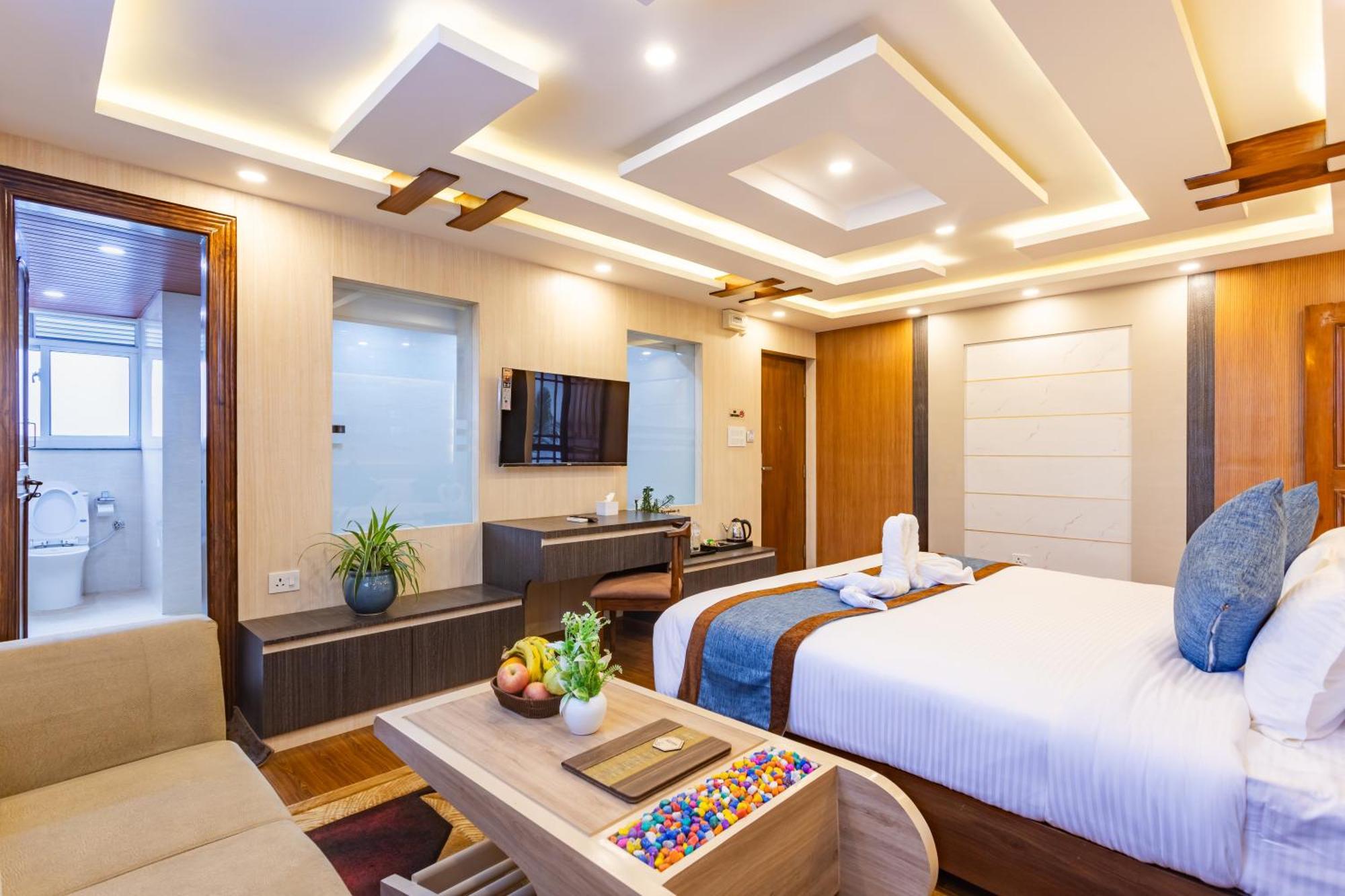 Airport Diana Hotel Kathmandu Exterior photo