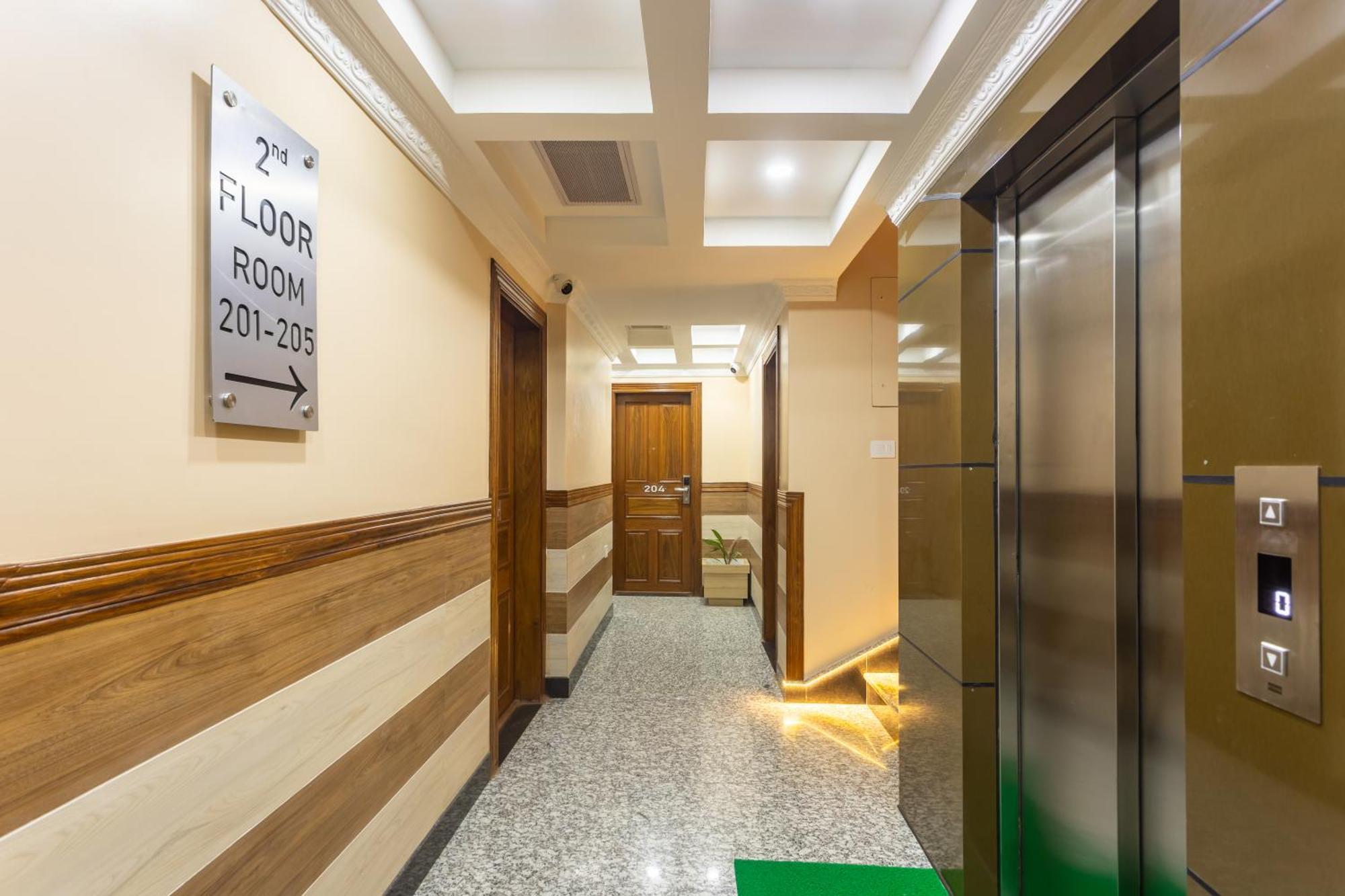 Airport Diana Hotel Kathmandu Exterior photo