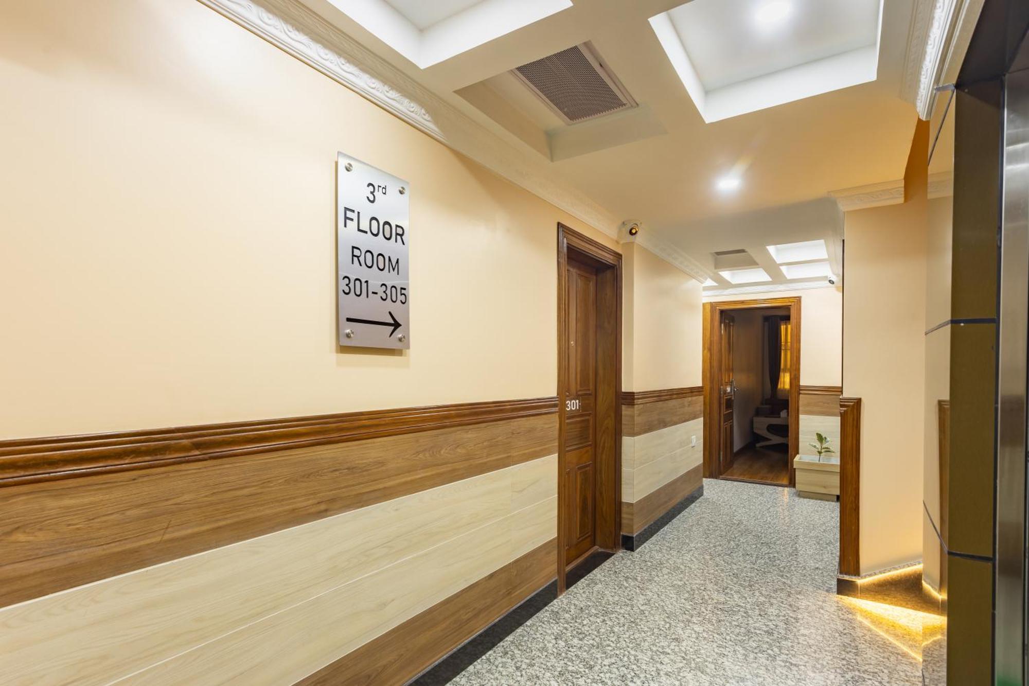 Airport Diana Hotel Kathmandu Exterior photo