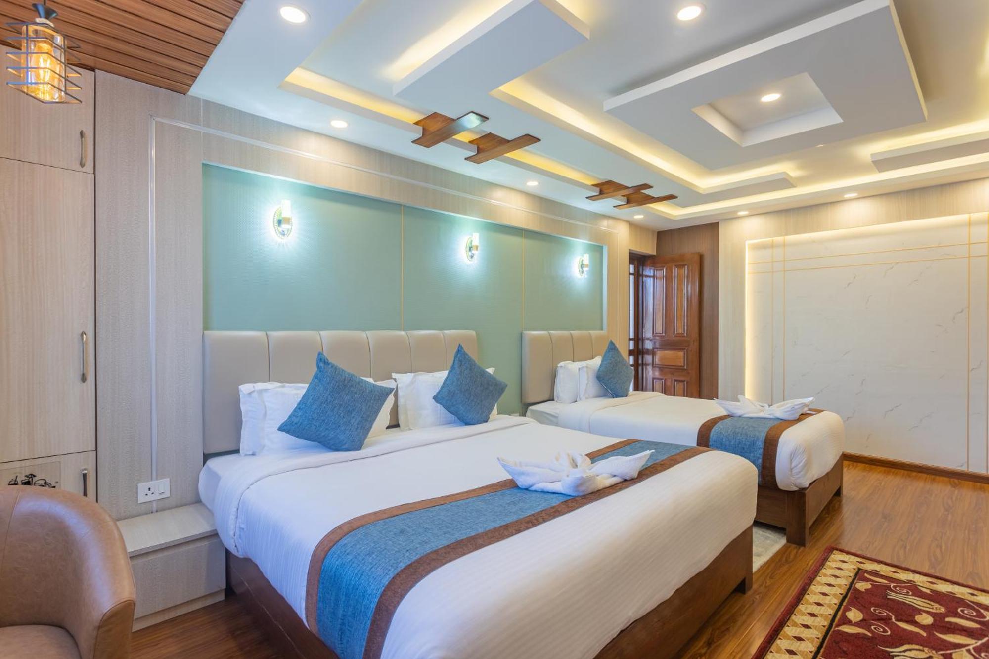 Airport Diana Hotel Kathmandu Exterior photo